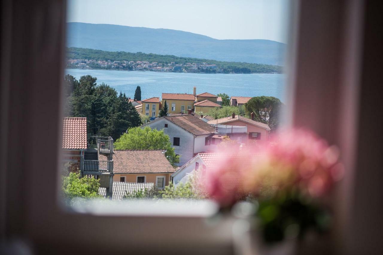 Apartment Luna Malinska Bagian luar foto